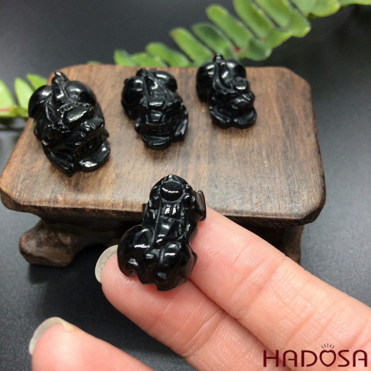 Tỳ hưu thạch anh đen Hadosa