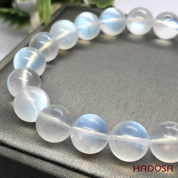 Vòng đá Mặt Trăng 10mm cao cấp chuẩn 8A