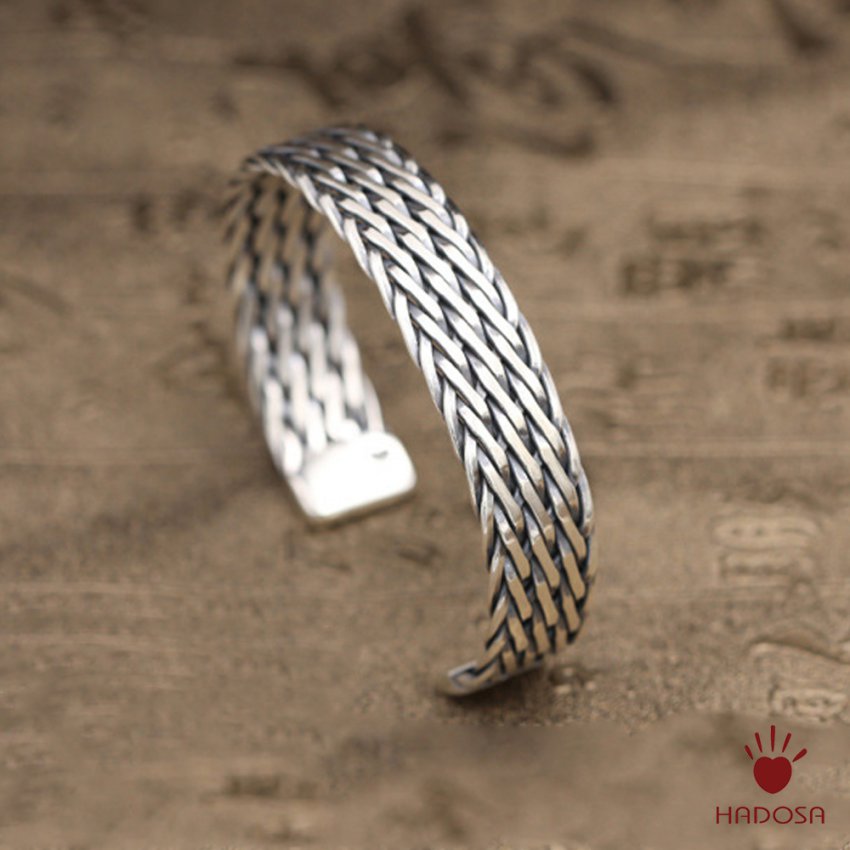 Vòng tay kiềng bạc