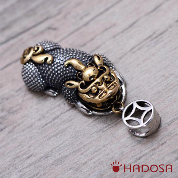 Mặt dây chuyền bạc nam phong thủy Tỳ Hưu 41x13mm