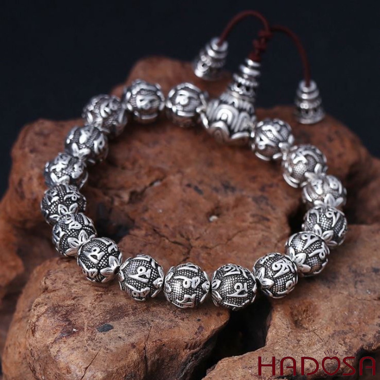 Vòng hạt bạc Thái Om Mani Padme Hum