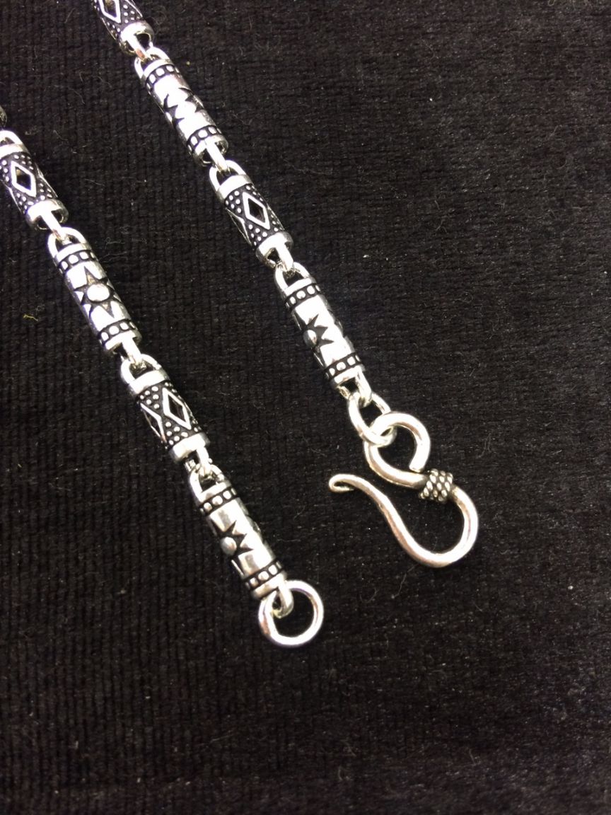 Dây chuyền bạc Thái