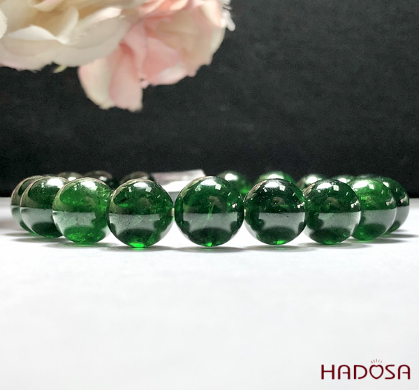 Vòng đá Diopside 10mm cao cấp chuẩn 6A