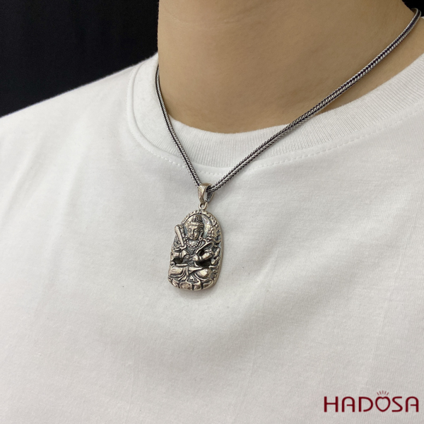 Mặt Phật bản mệnh Hư Không Tạng (Sửu - Dần)