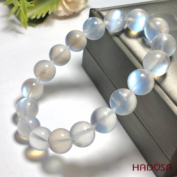 Vòng đá Mặt Trăng 11mm 8A