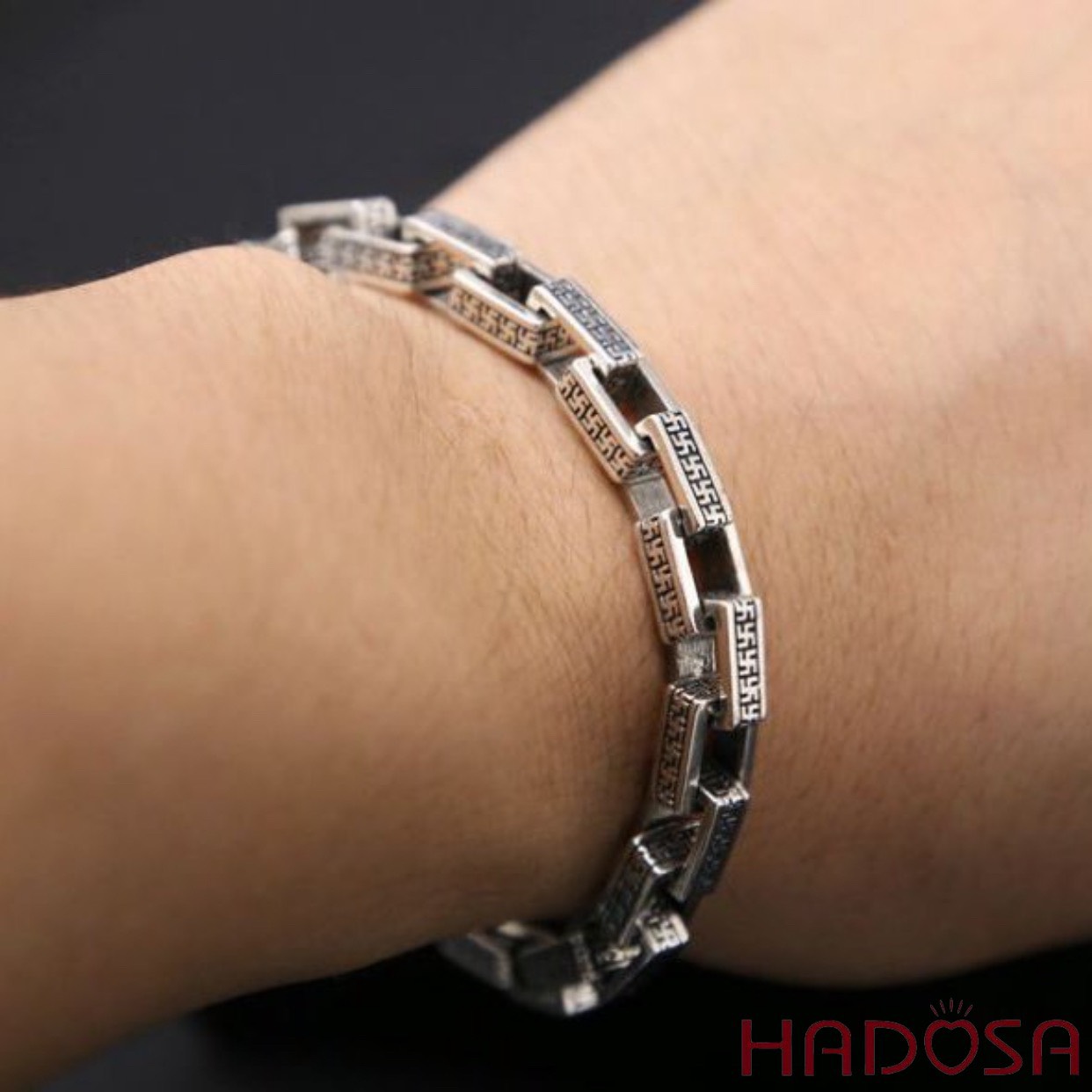 Lắc tay nam bạc Thái