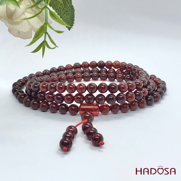 Vòng tay 108 hạt đá Garnet Ngọc Hồng Lựu 7mm