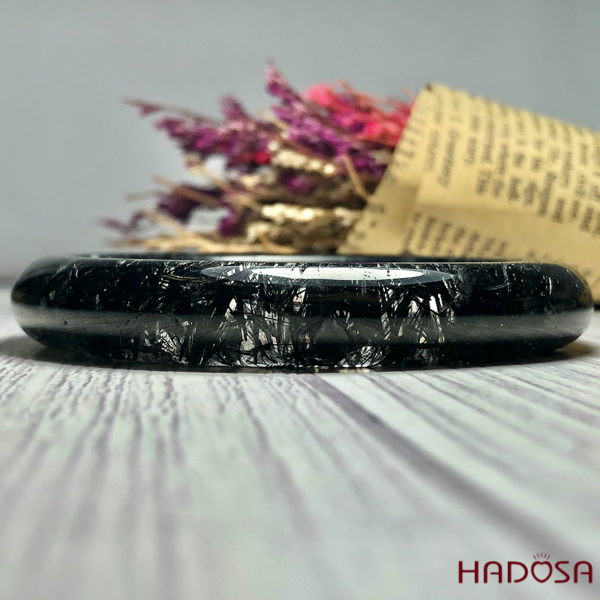 Vòng kiềng thạch anh tóc đen 56mm đặc biệt cao cấp chuẩn 6A