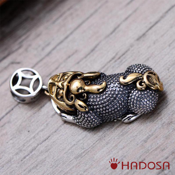 Mặt dây chuyền bạc nam phong thủy Tỳ Hưu 41x13mm