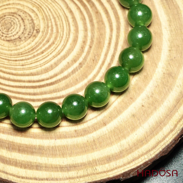 Vòng Ngọc Bích Canada 8mm cao cấp