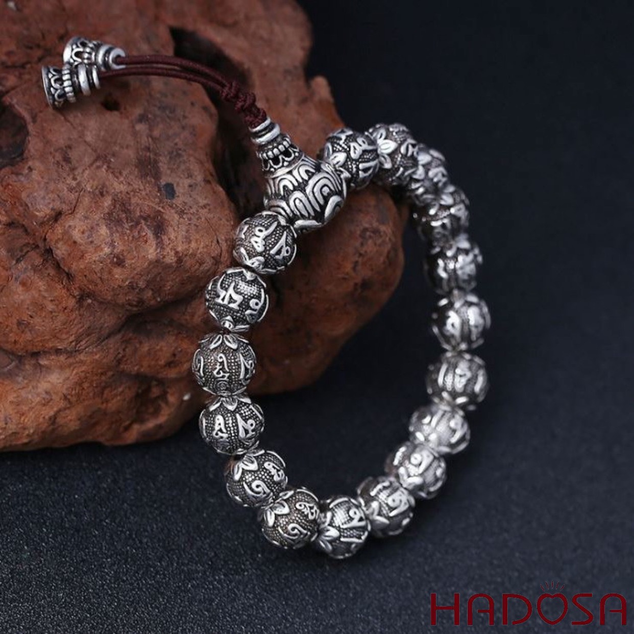 Vòng hạt bạc Thái Om Mani Padme Hum