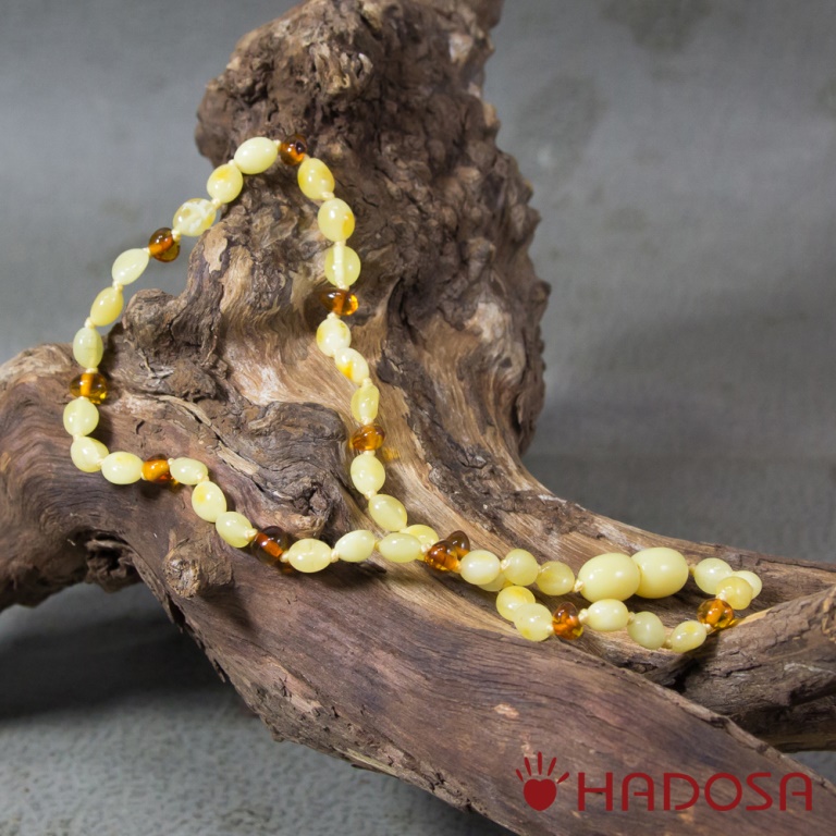 Vòng cổ Hổ phách Baltic cho em bé