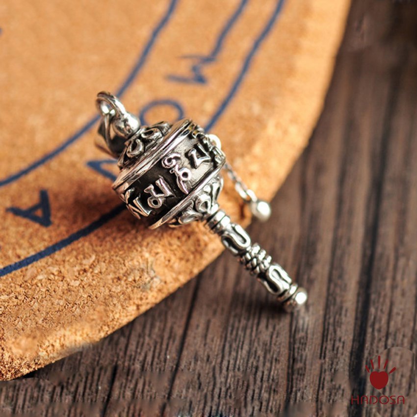 Mặt dây chuyền bạc Thái