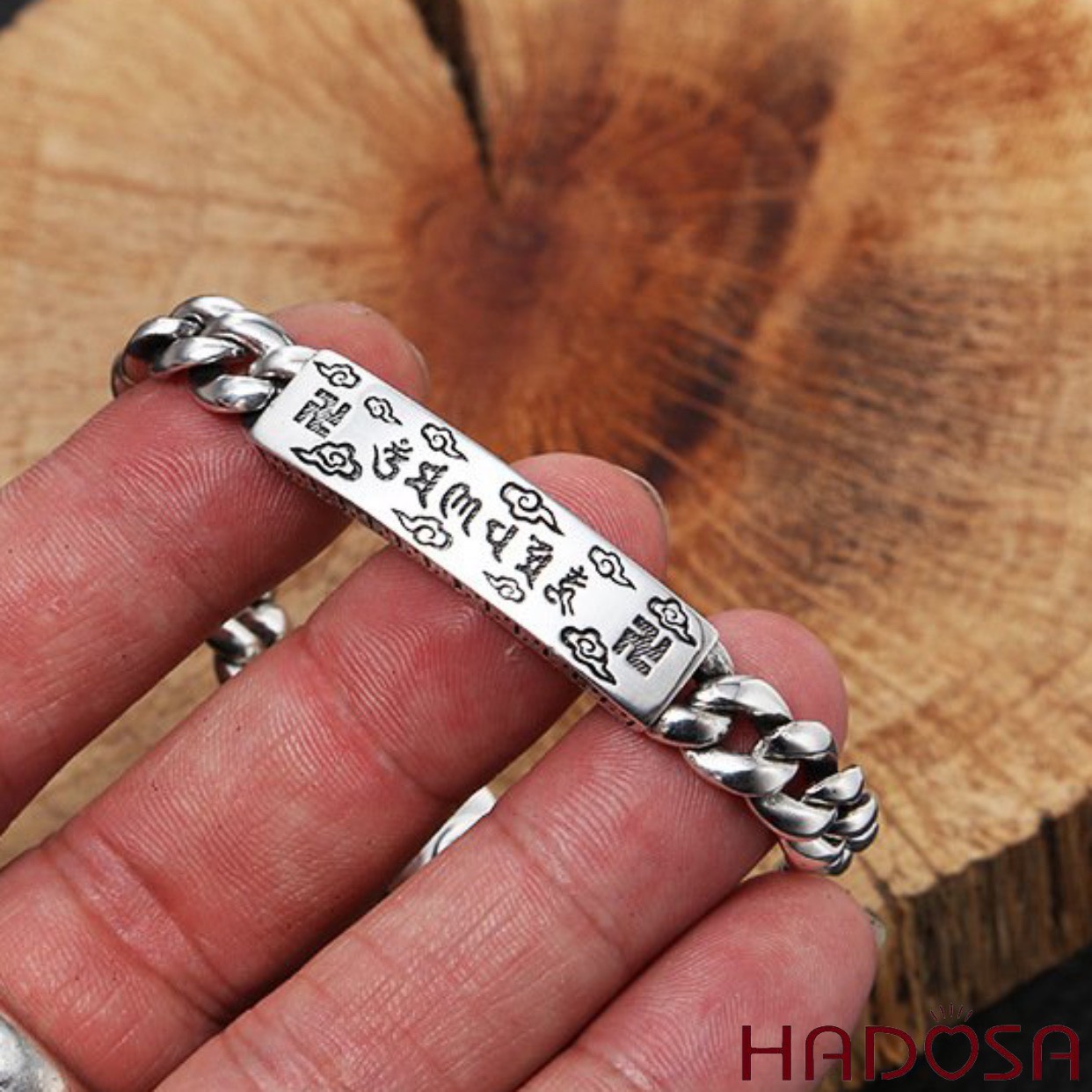 Vòng Tay Nam Bạc Thái bản Om Mani Padme