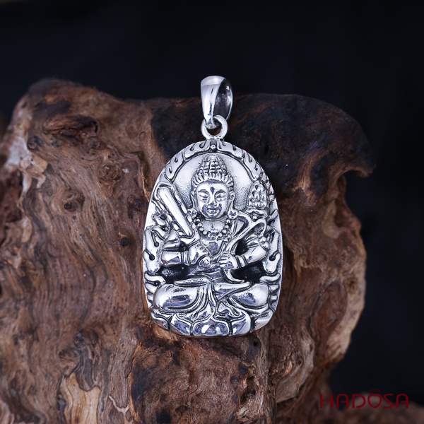 Mặt Dây Chuyền Bạc Hư Không Tạng Bồ Tát - Ý Nghĩa, Thiết Kế và Tác Dụng