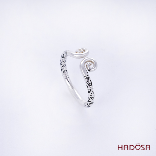 Nhẫn vòng kim cô bạc Thái