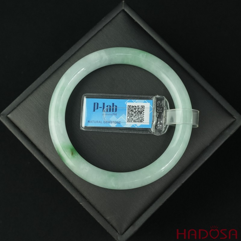 Vòng Ngọc Cẩm Thạch bản tròn xanh trong vân đậu ni 54