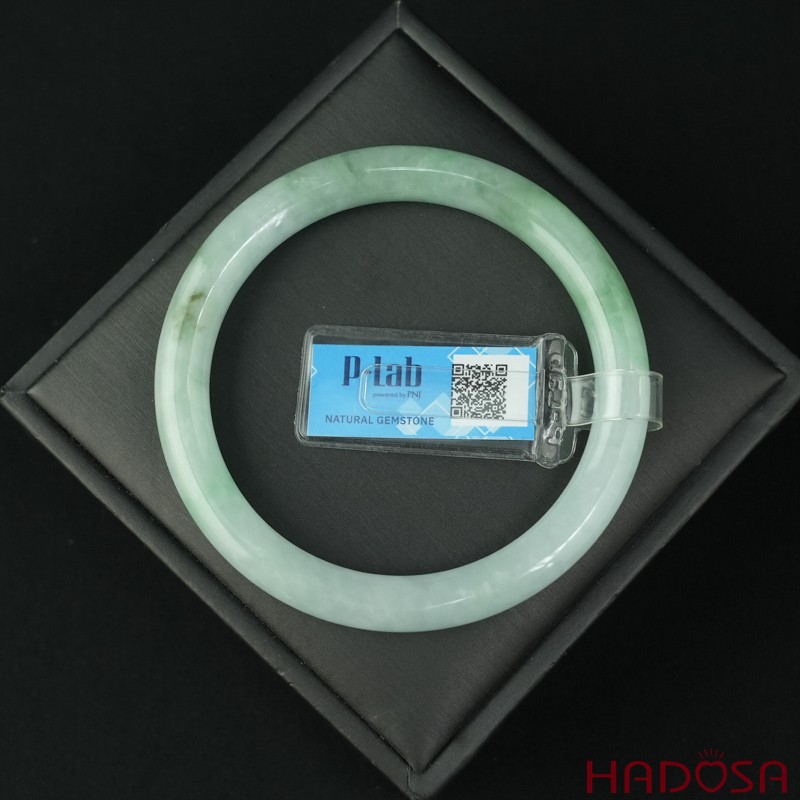 Vòng Ngọc Cẩm Thạch bản tròn xanh trong vân đậu ni 57