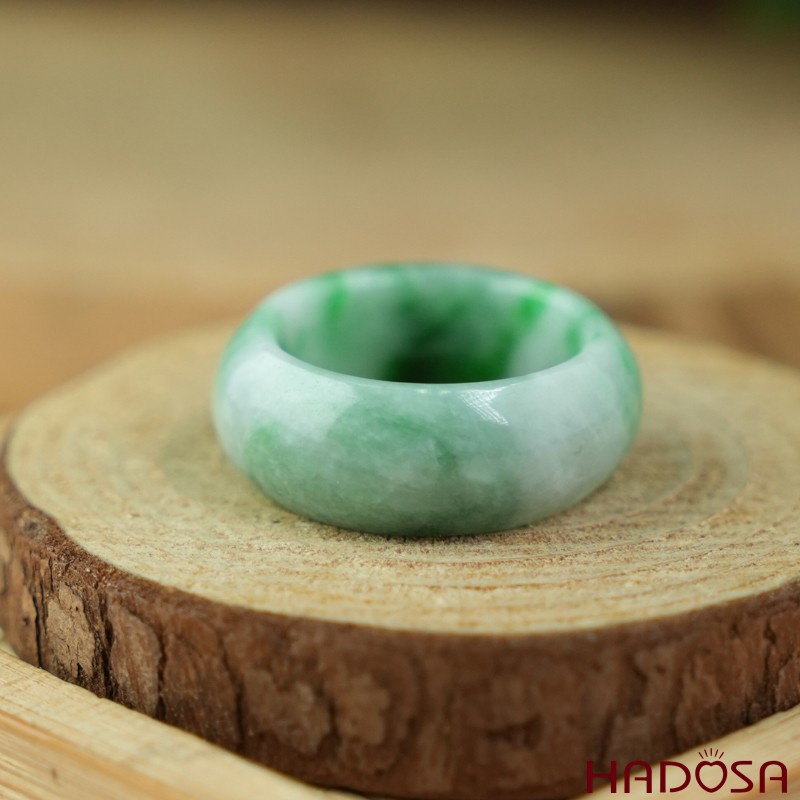 Nhẫn Cẩm Thạch xanh chủng nếp bản oval size 21 | HADOSA
