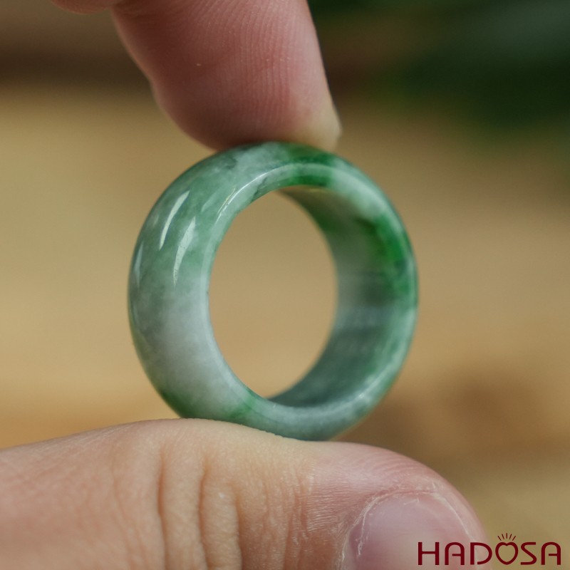 Nhẫn Cẩm Thạch xanh đậu lý bản tròn size 14 | HADOSA