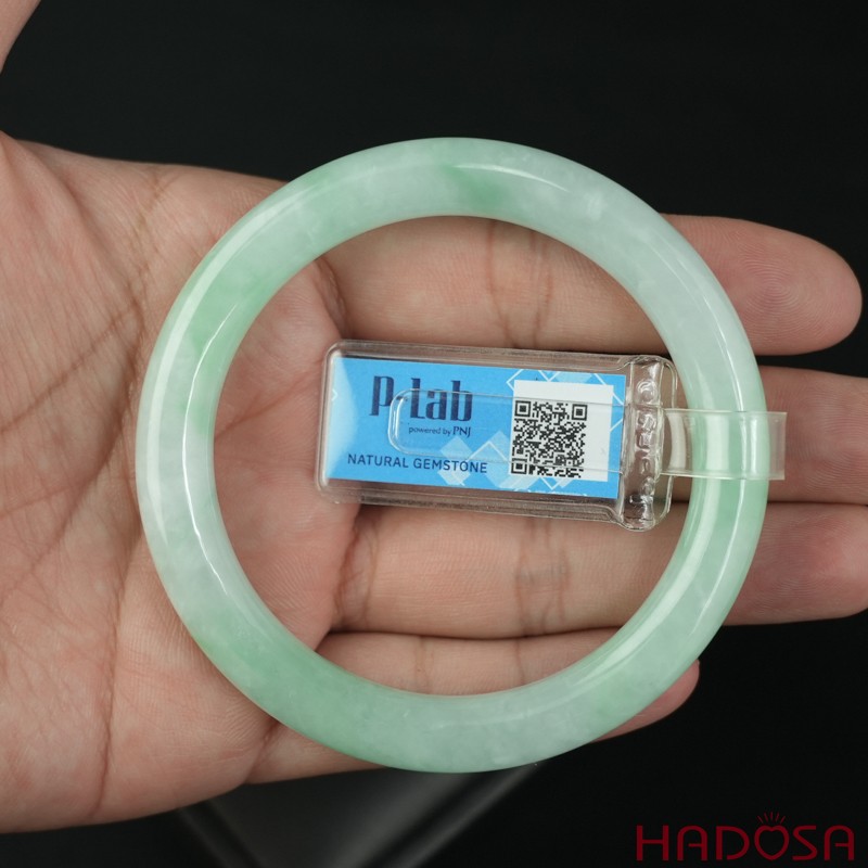 Vòng Ngọc Cẩm Thạch bản tròn xanh trong vân đậu ni 54