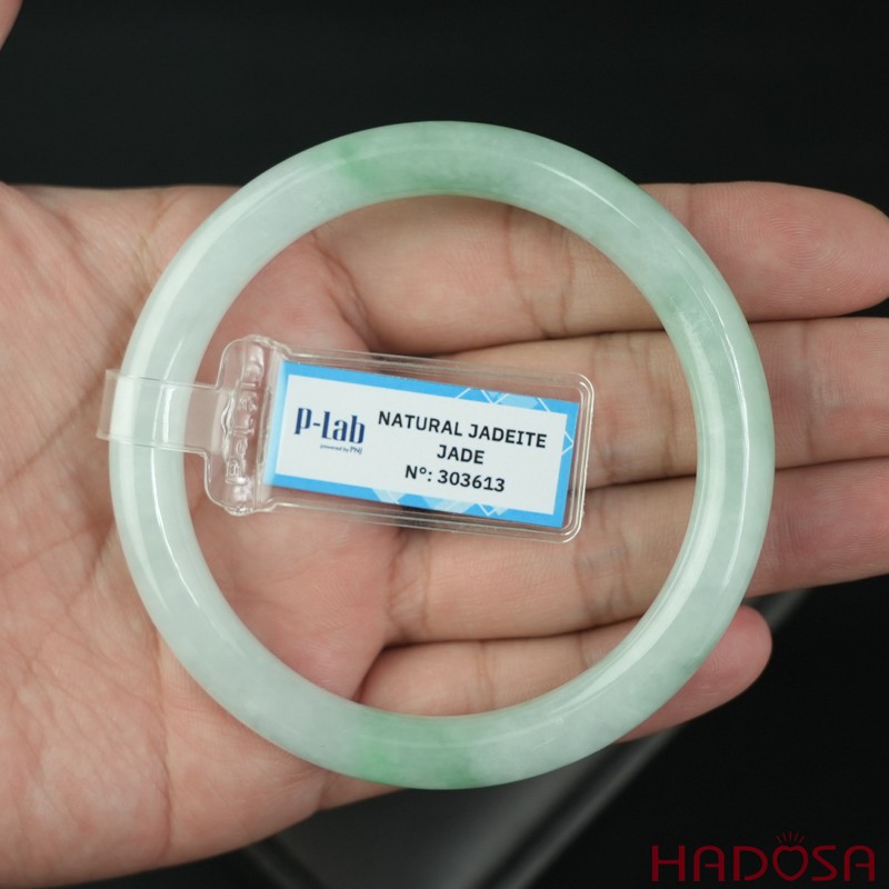 Vòng Ngọc Cẩm Thạch bản tròn xanh trong vân đậu ni 57