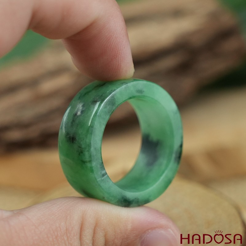 Nhẫn Cẩm thạch Càn Long bản vuông xanh vân ni 27