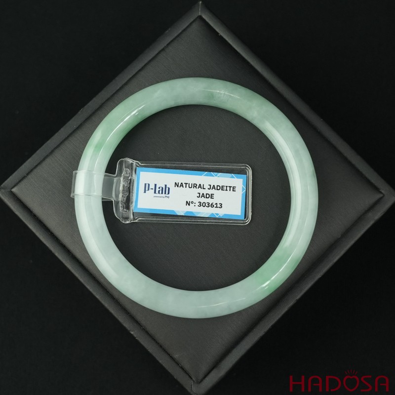 Vòng Ngọc Cẩm Thạch bản tròn xanh trong vân đậu ni 57
