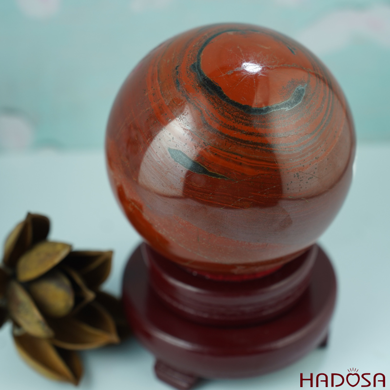 Quả Cầu Phong Thủy Ngọc Bích đỏ 10cm