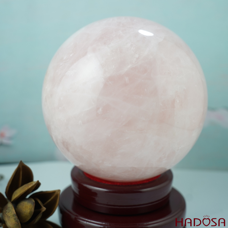 Quả cầu phong thủy thạch anh hồng 14cm