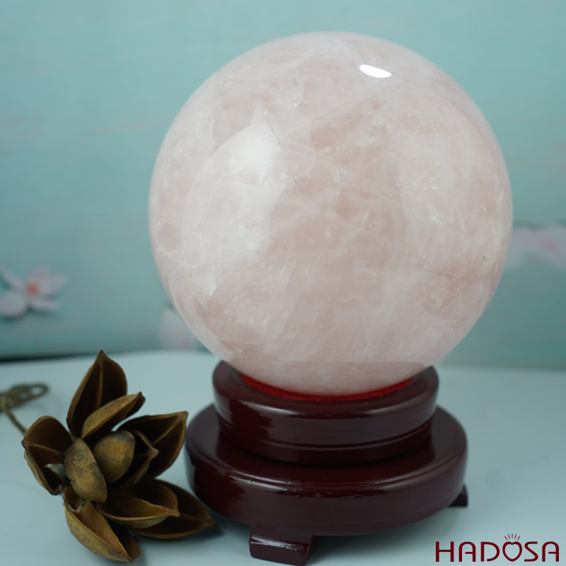 Quả cầu phong thủy thạch anh hồng 14cm