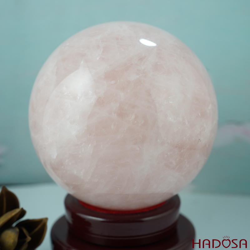 Quả cầu phong thủy thạch anh hồng 14cm