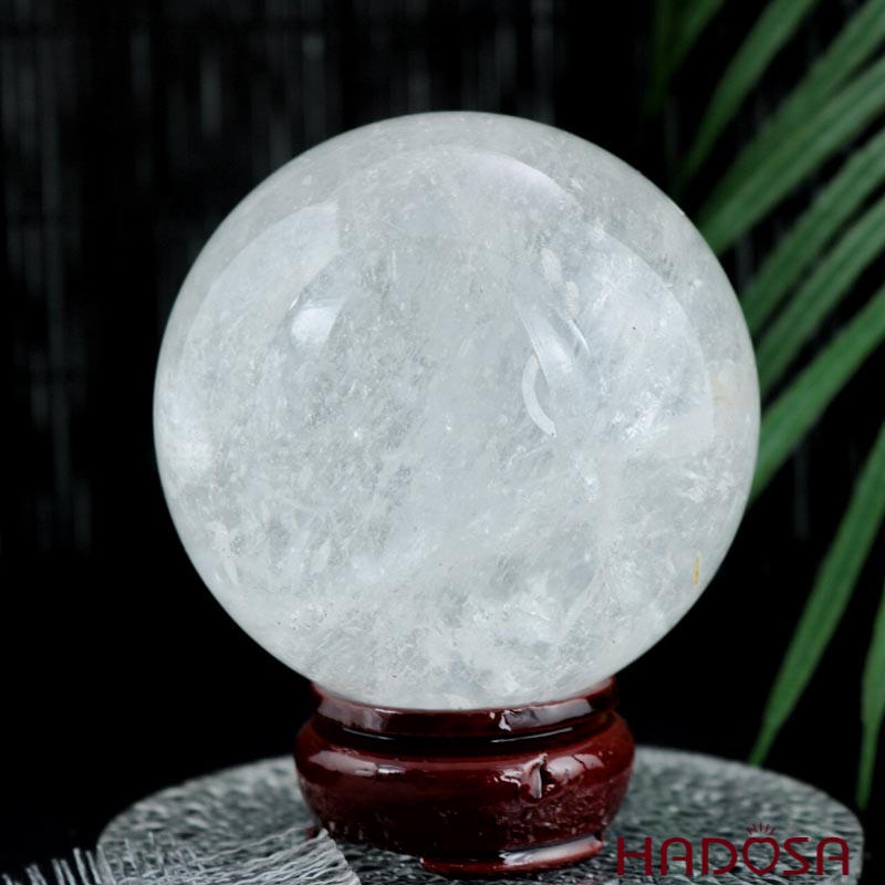 Cầu thạch anh trắng trong vân mây 3A 8cm