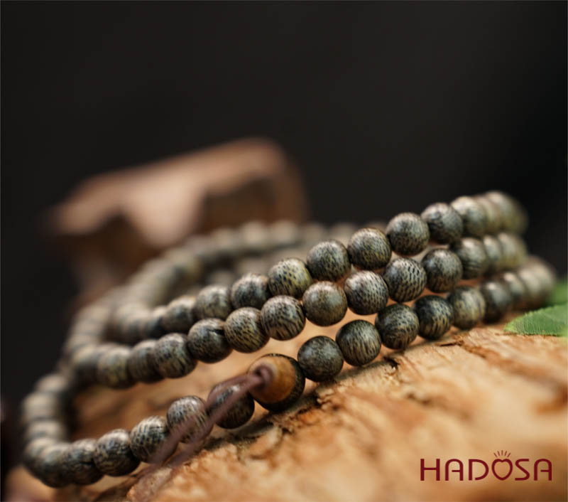 Chuỗi Trầm hương 108 hạt 6mm