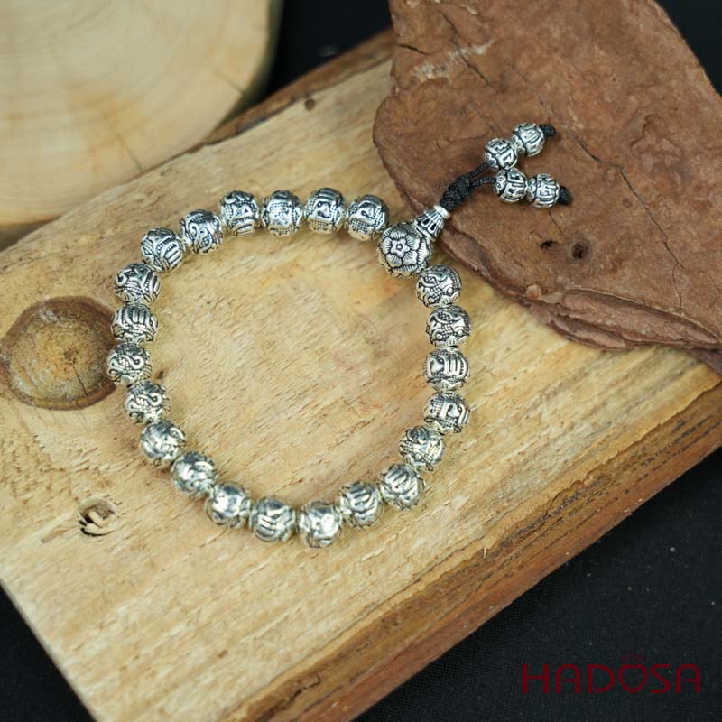 Vòng hạt bạc Thái Om Mani Padme Hum 8mm