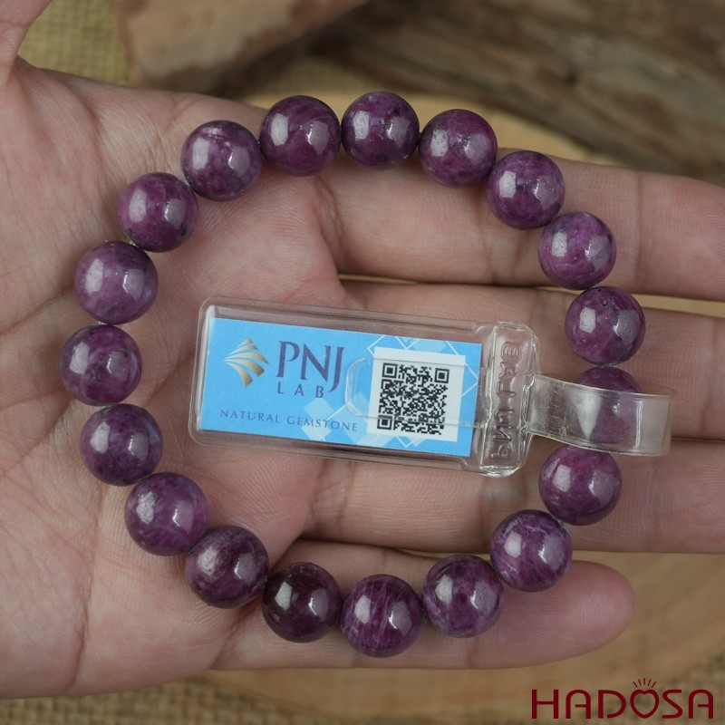 Vòng đá Ruby Nam Phi hồng đậm 10mm chuẩn 5A