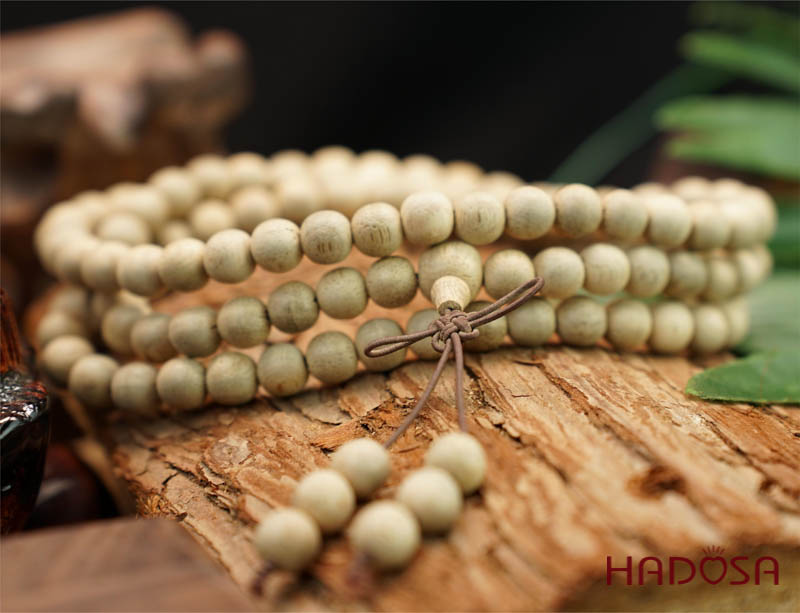 Chuỗi Trầm Tốc 108 hạt 8mm vàng nhạt