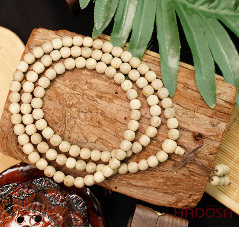 Chuỗi Trầm Tốc 108 hạt 8mm vàng nhạt