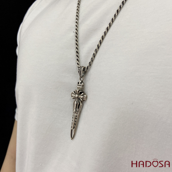 Mặt dây chuyền bạc Thái Thanh Kiếm