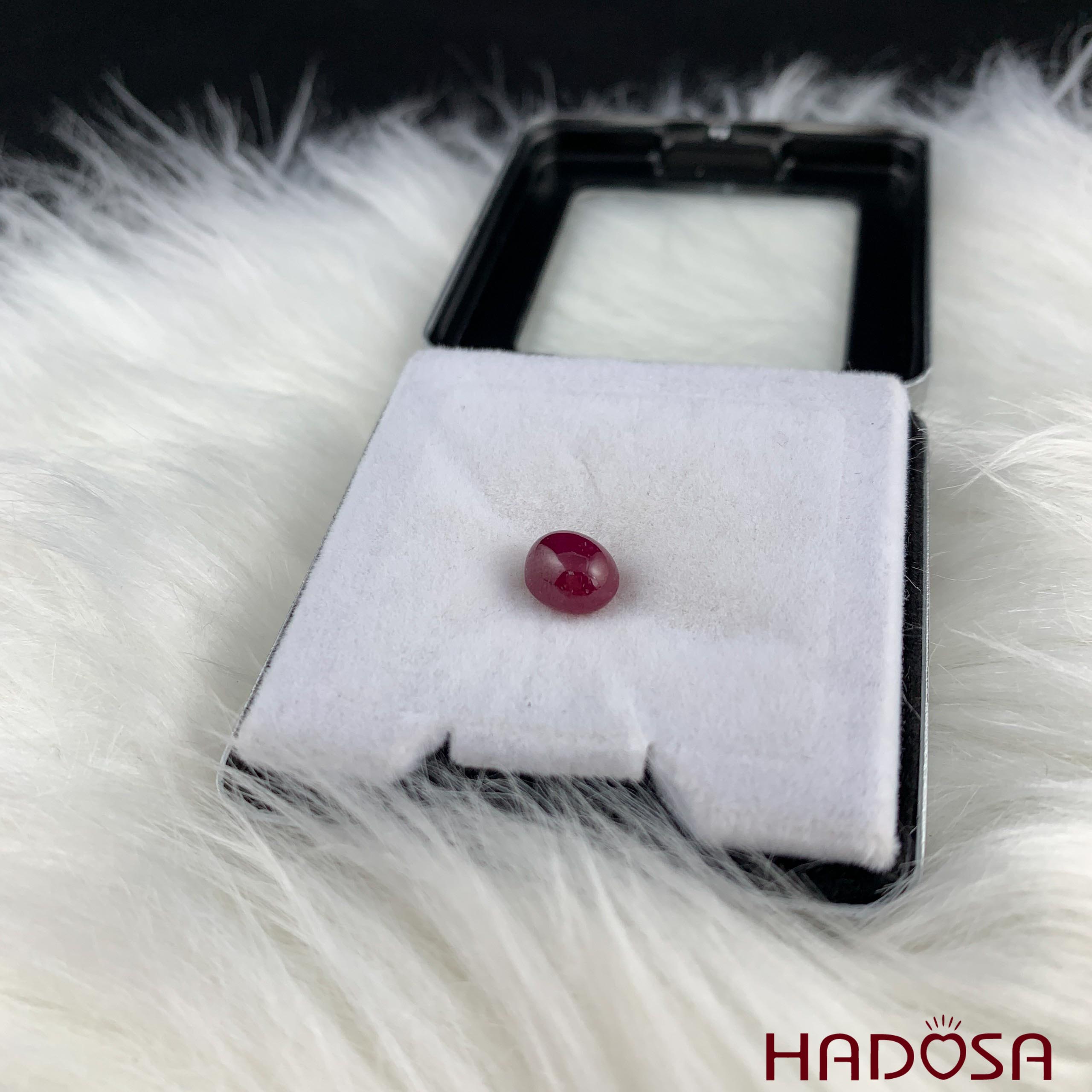 Đá quý Ruby sao Lục Yên 7*8mm - 4cts