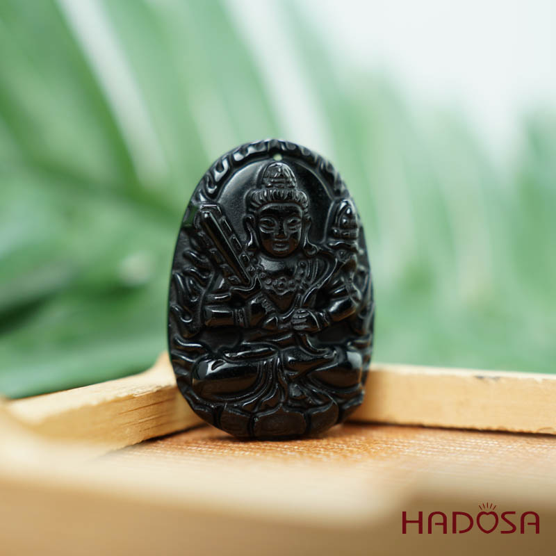 Đá thuỷ tinh núi lửa Phật Hư Không Tạng Bồ Tát (Sửu, Dần) 38mm