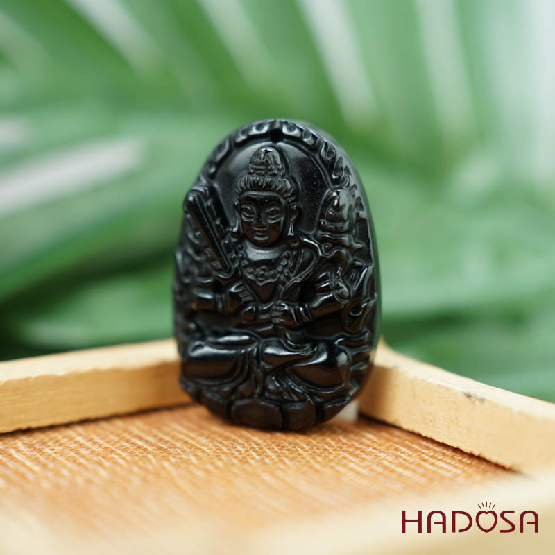 Đá thuỷ tinh núi lửa Phật Hư Không Tạng Bồ Tát (Sửu, Dần) 38mm