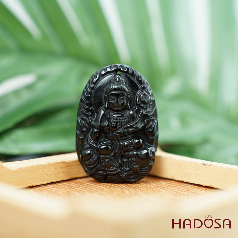 Đá thuỷ tinh núi lửa Phật Phổ Hiền Bồ Tát (Thìn, Tỵ) 38mm