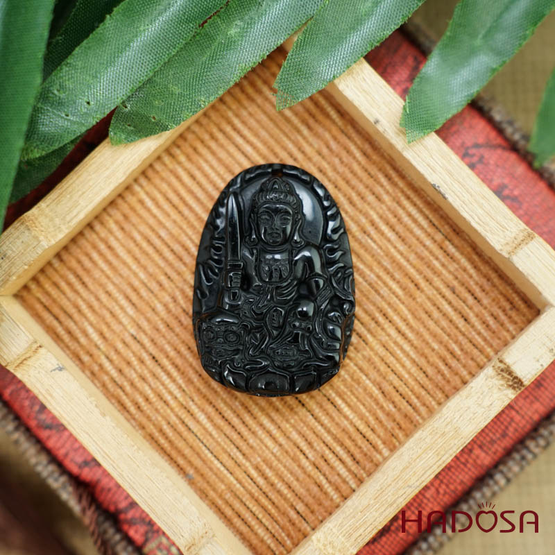 Đá thuỷ tinh núi lửa Phật Vân Thù Bồ Tát (Mão) 38mm