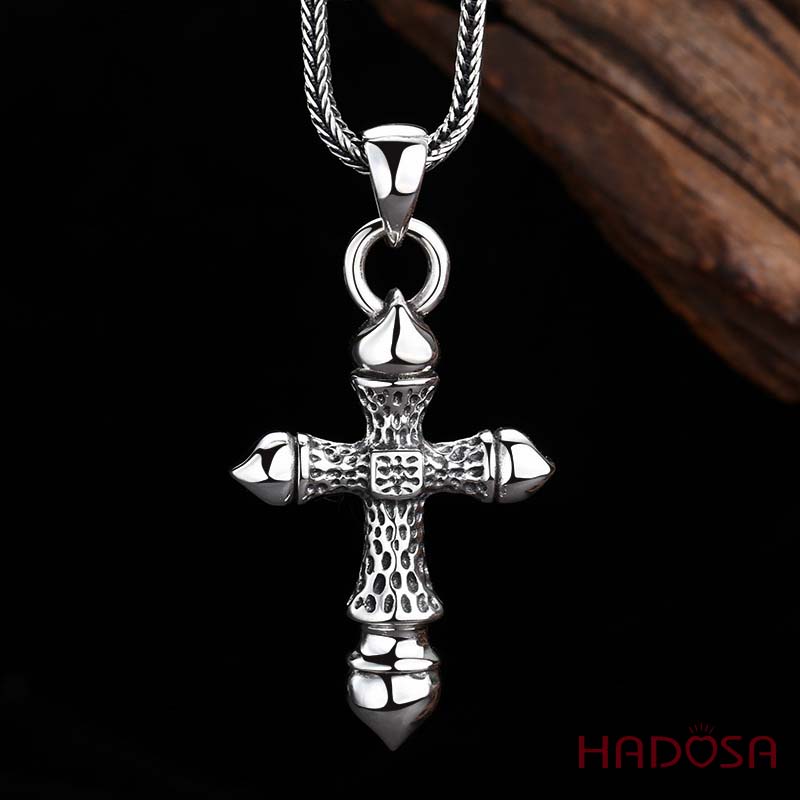 Mặt dây chuyền bạc hình thánh giá