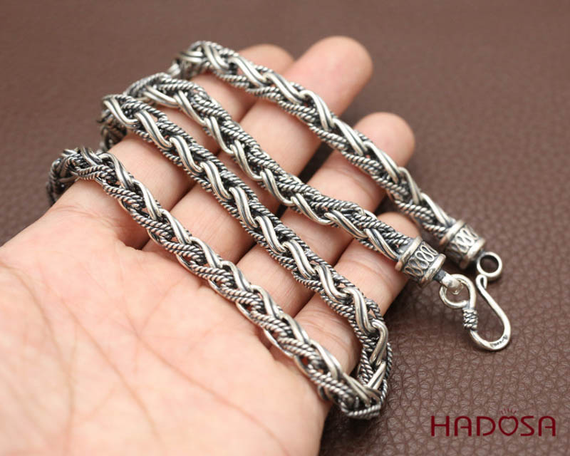 Dây chuyền bạc Thái