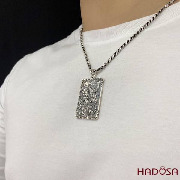 Mặt dây chuyền bạc Thái hình Rồng