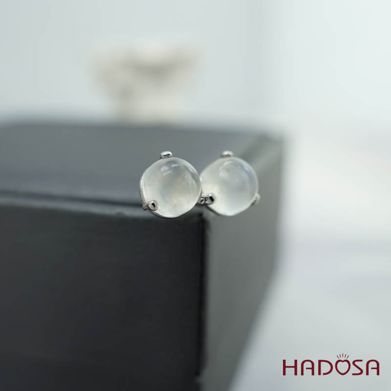 Hoa tai đá mặt trăng 8mm bạc 925