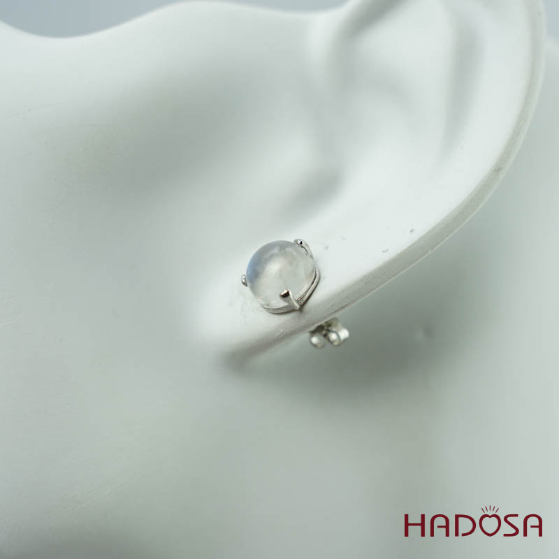 Hoa tai đá mặt trăng 8mm bạc 925