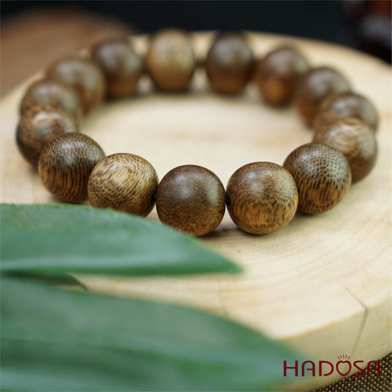 Vòng tay Trầm Tốc  hạt tròn 14mm